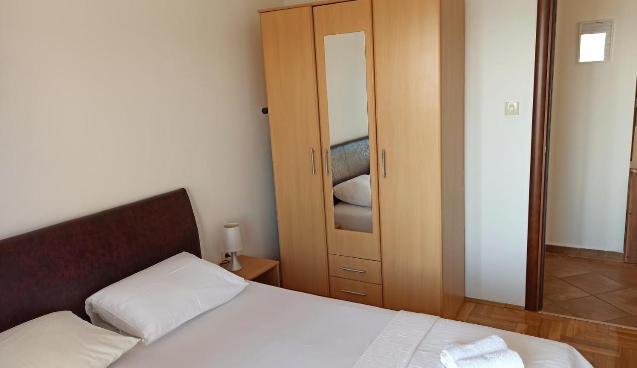 Rakocevic Apartments Petrovac Eksteriør billede