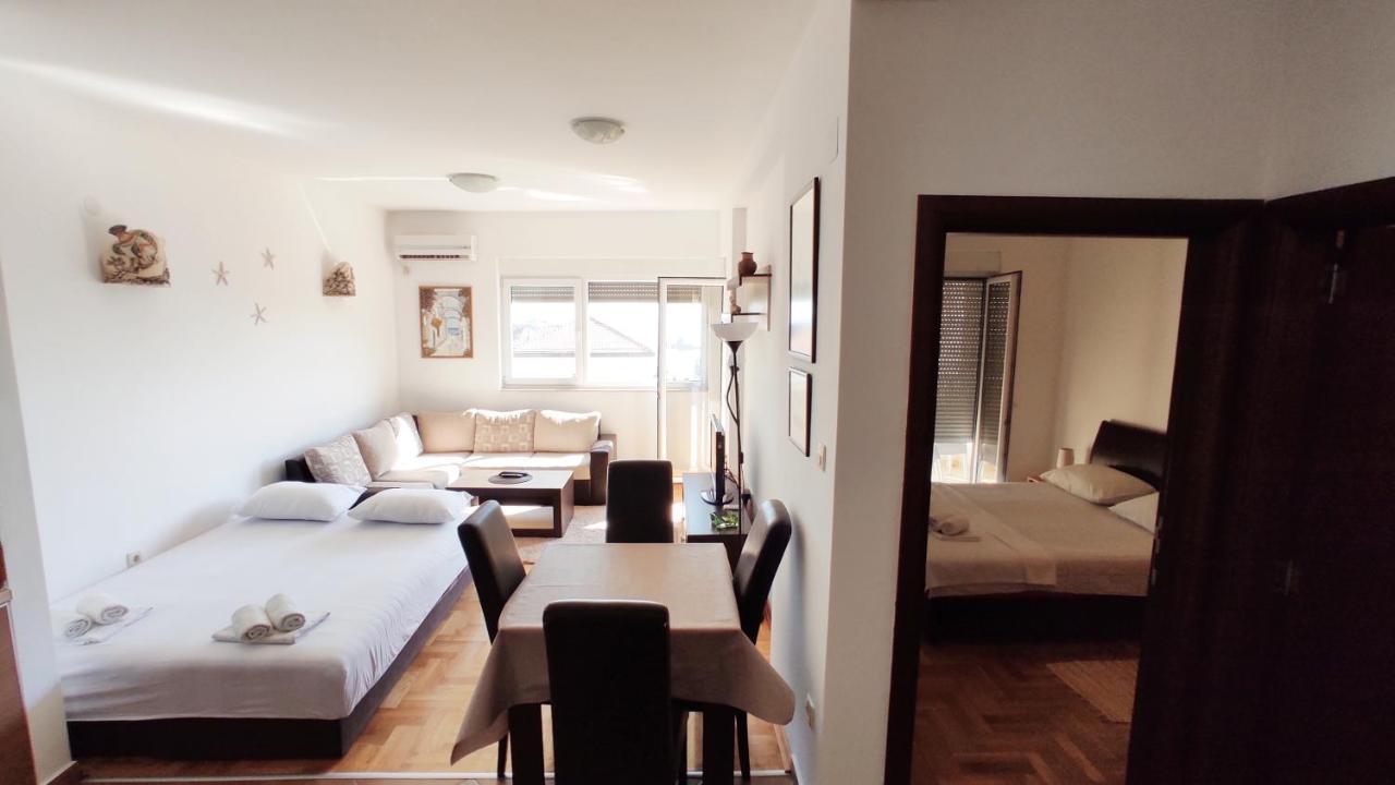 Rakocevic Apartments Petrovac Eksteriør billede