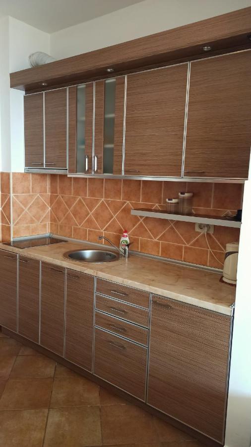 Rakocevic Apartments Petrovac Eksteriør billede