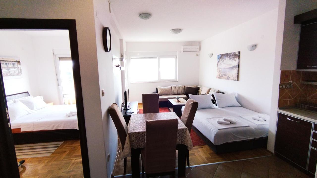 Rakocevic Apartments Petrovac Eksteriør billede
