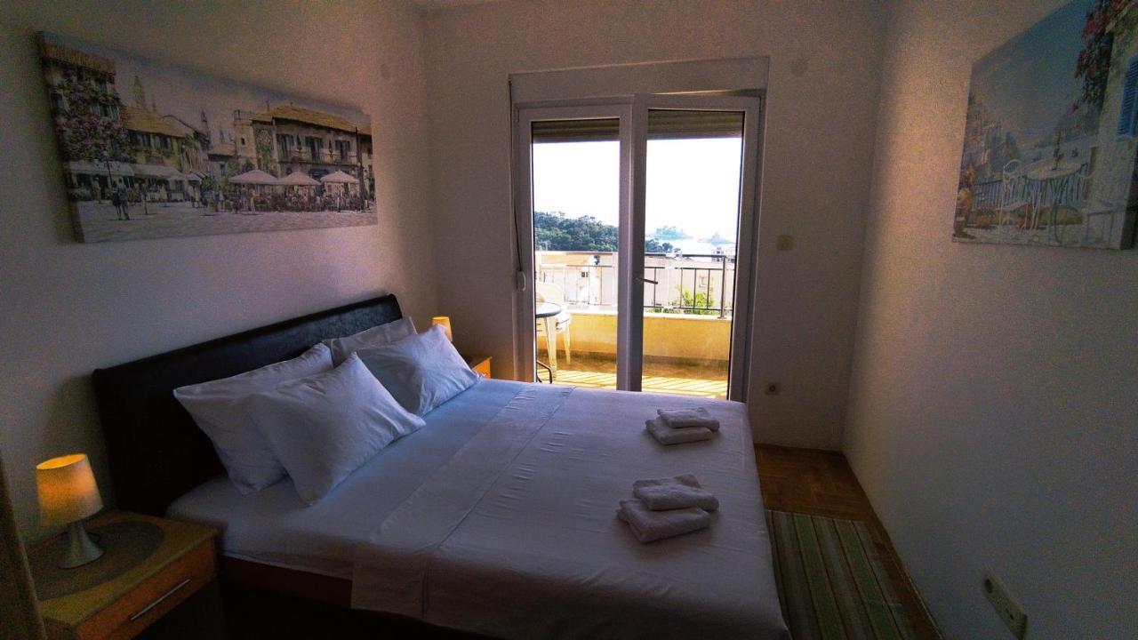 Rakocevic Apartments Petrovac Eksteriør billede