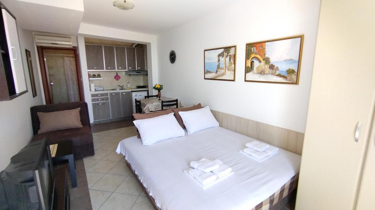 Rakocevic Apartments Petrovac Værelse billede